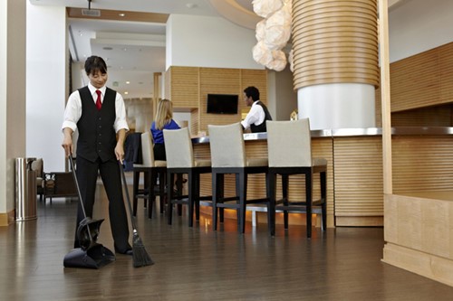 Handveger Rubbermaid Executive Lobby Broom met lange steel zwart-3
